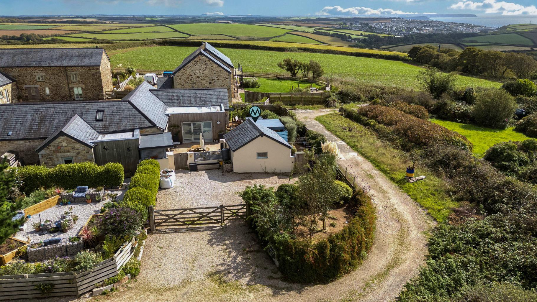 5 Penbro Barns, Breage, Helston, Cornwall, TR13, photo 3