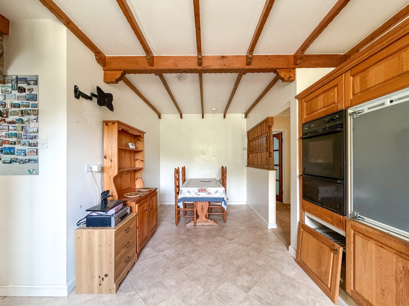 Coverack, Spacious four bed home with sea views, photo 8