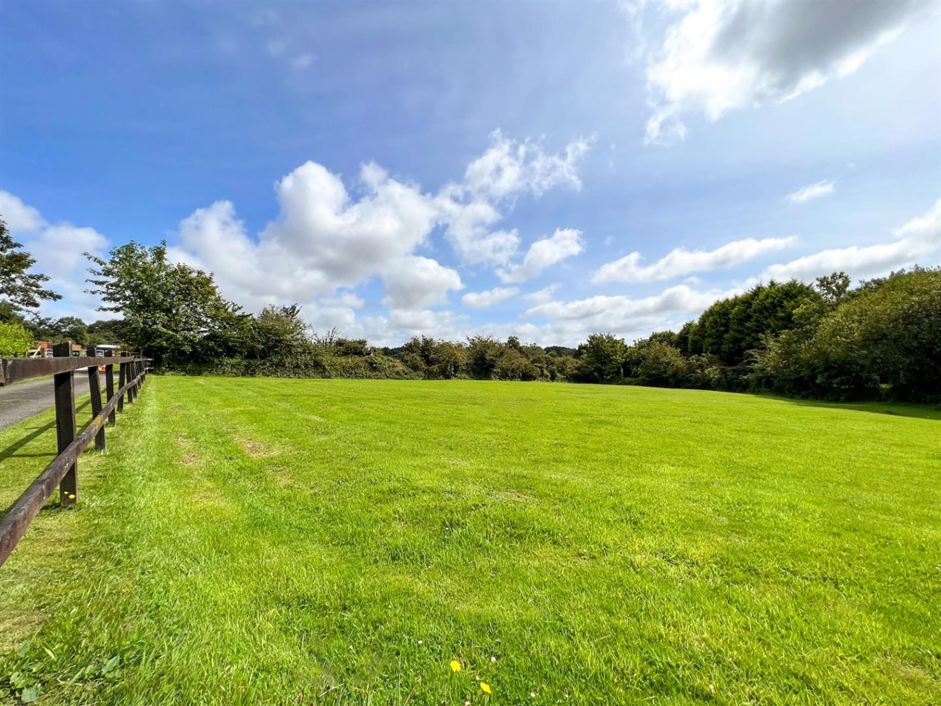 Carharrack, Cottage with land and outbuildings, photo 16