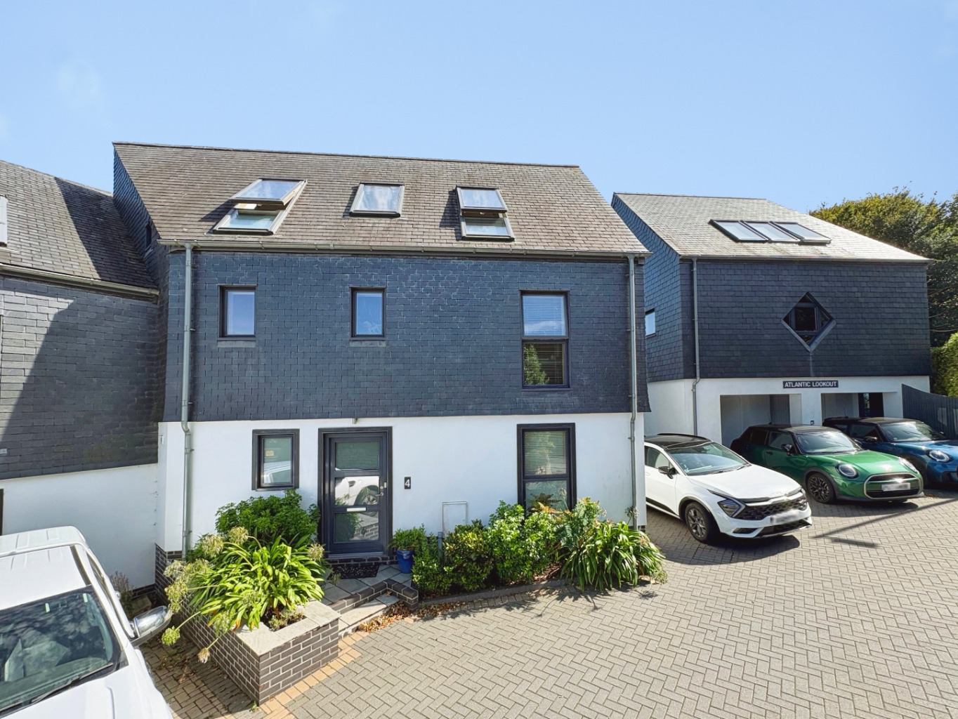 St. Ives, Exceptional three storey contemporary residence, photo 2