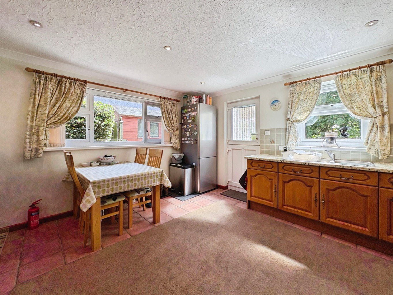 Godolphin Cross, Spacious family home within a generous plot, photo 19