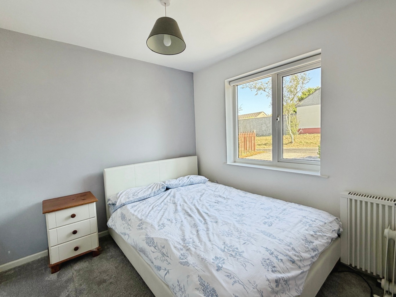 Praze, Two bed bungalow with no chain, photo 11