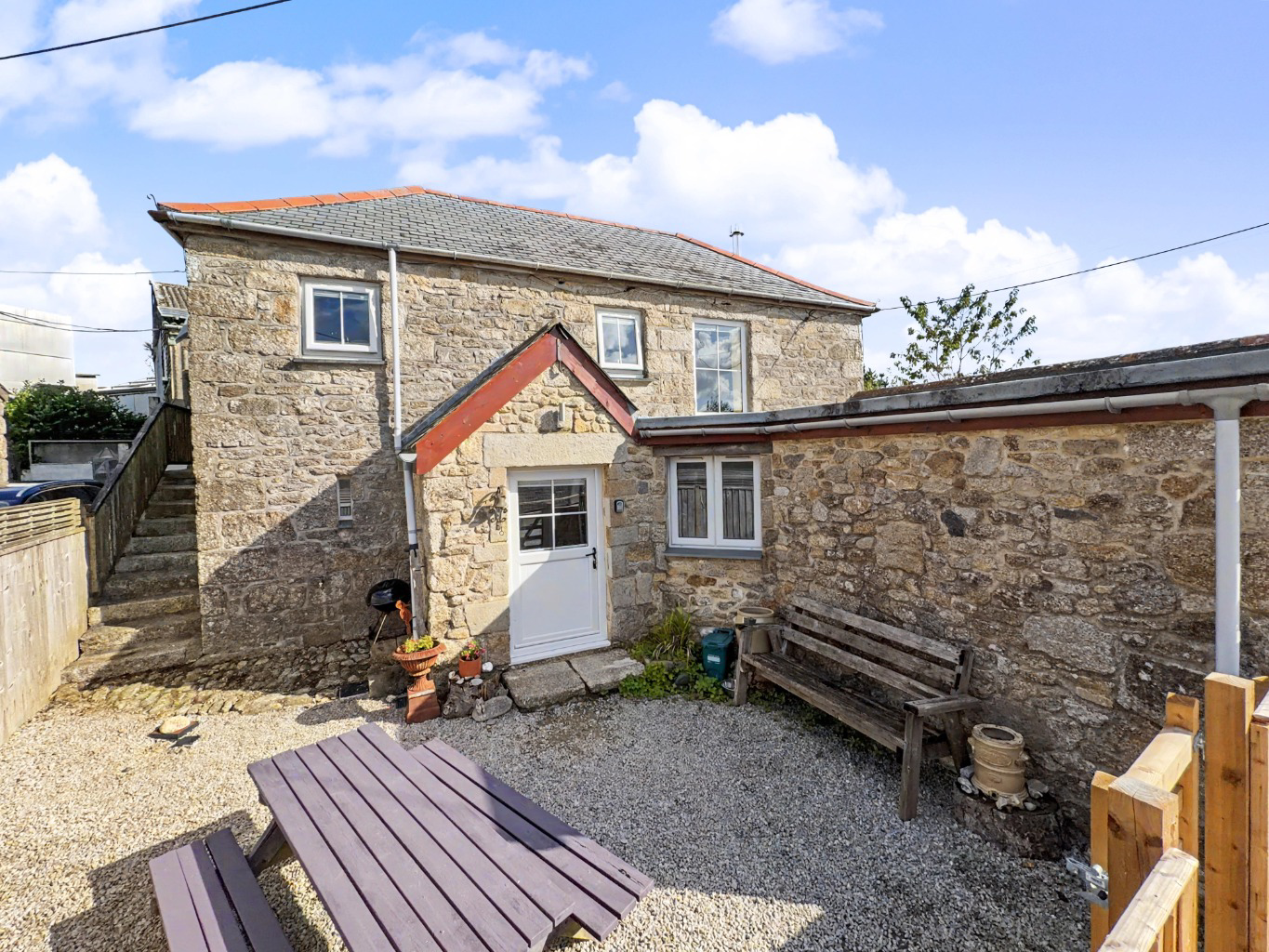 Coverack Bridges, Beautiful three bed barn conversion, photo 24