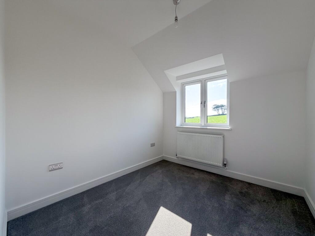 Whitecross, Exceptional new build home, photo 18