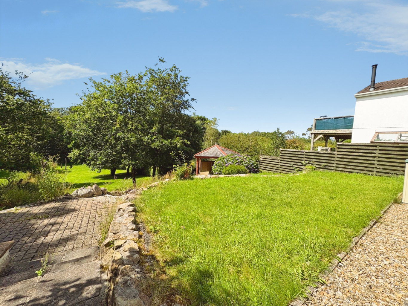 Godolphin Cross, Spacious family home within a generous plot, photo 21