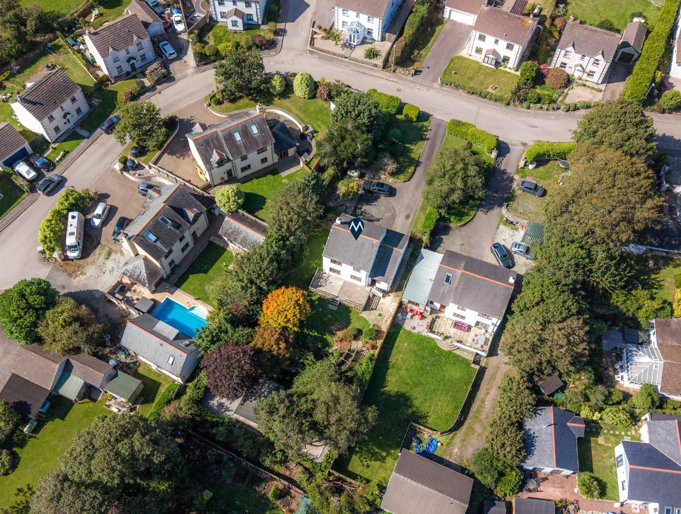 Godolphin Cross, Spacious home with good sized gardens, photo 14