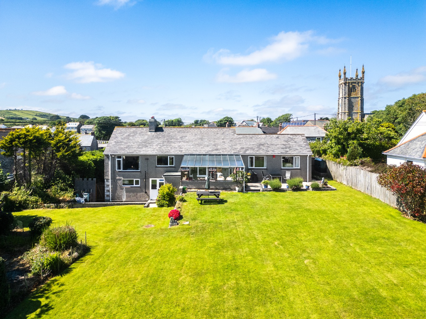 Breage, Detached family home with no chain