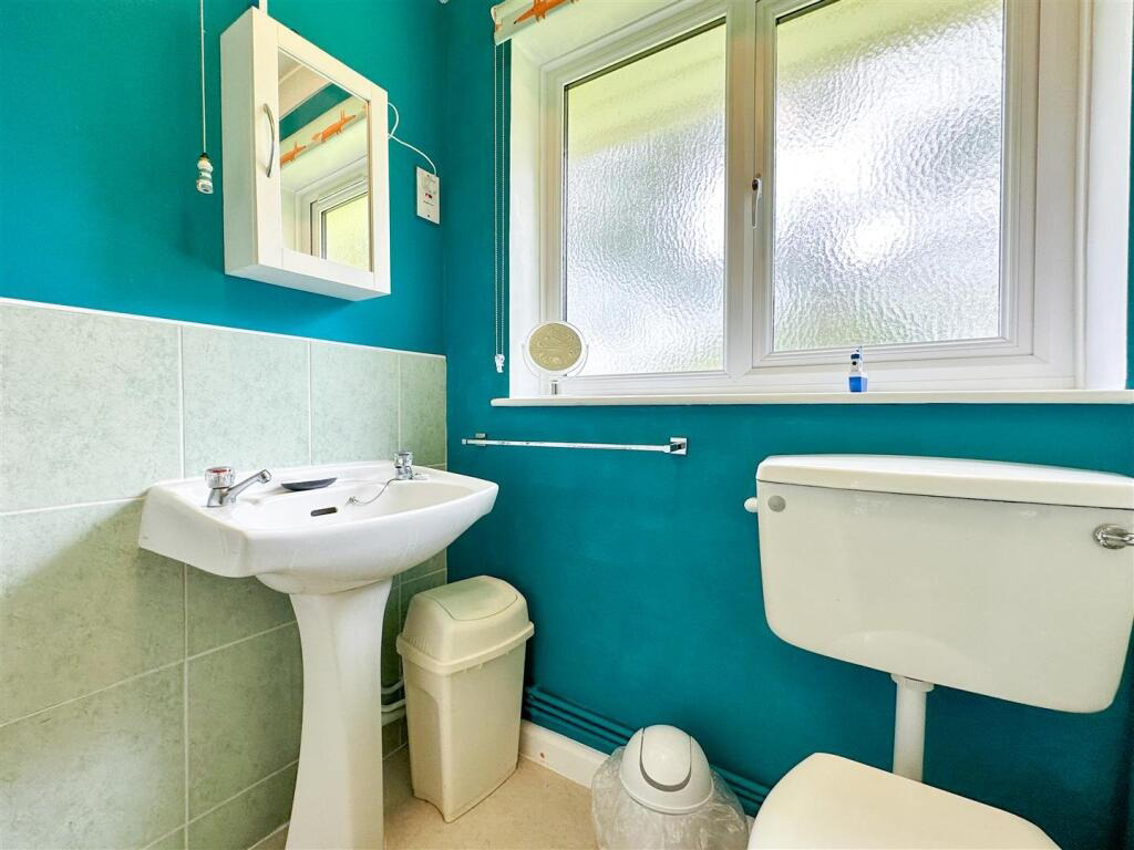 Fantastic bolt hole, Cury Cross Lanes, photo 13
