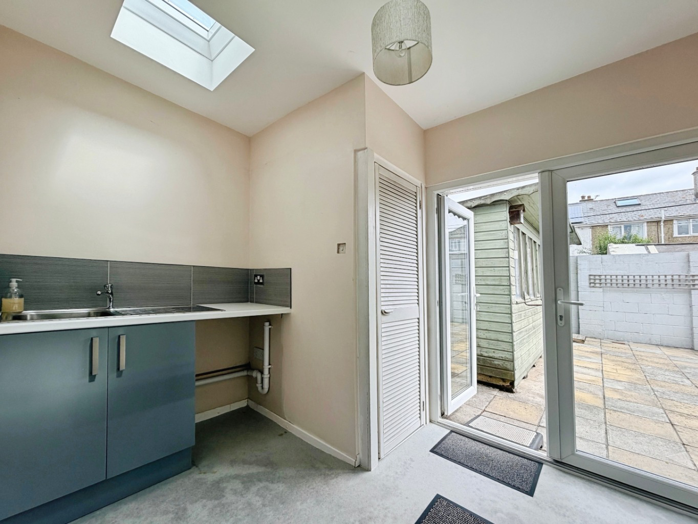 Long Rock, Three bed home with great potential, photo 6