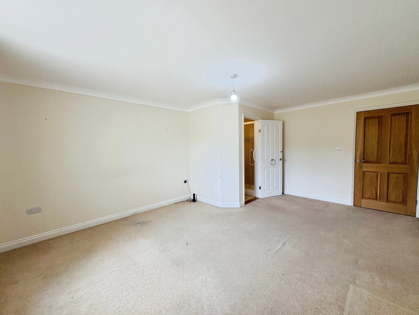 Townshend, Spacious bungalow on generous plot, photo 9