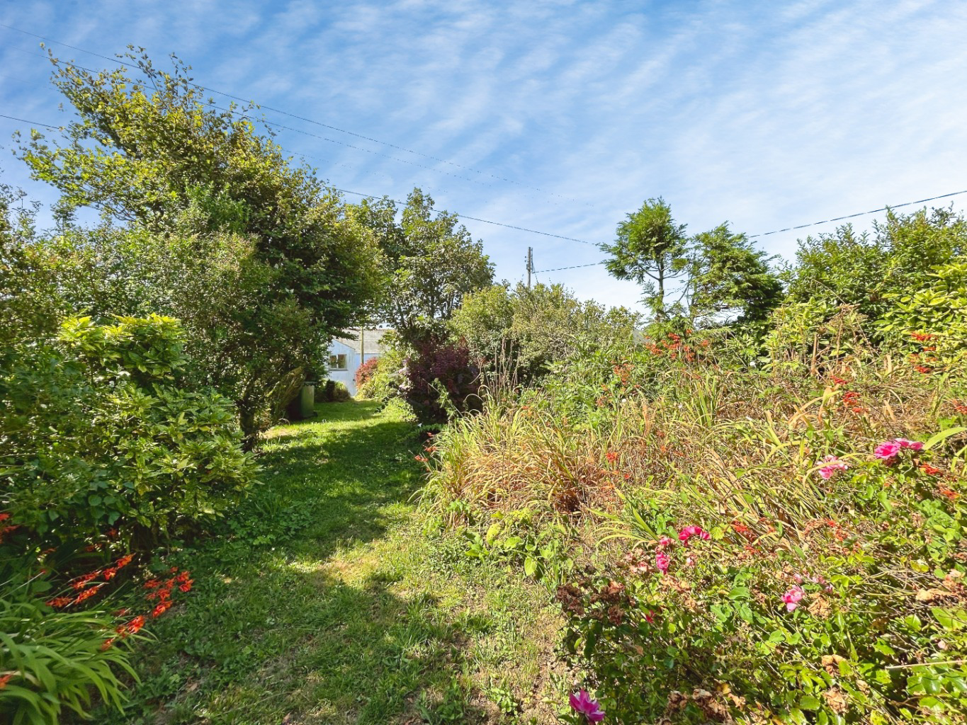 Gulval, Three bed home with coastal views, photo 8