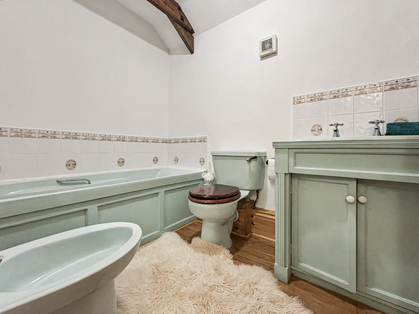 Black Rock, Beautiful barn conversion with approx 2 acres, photo 18