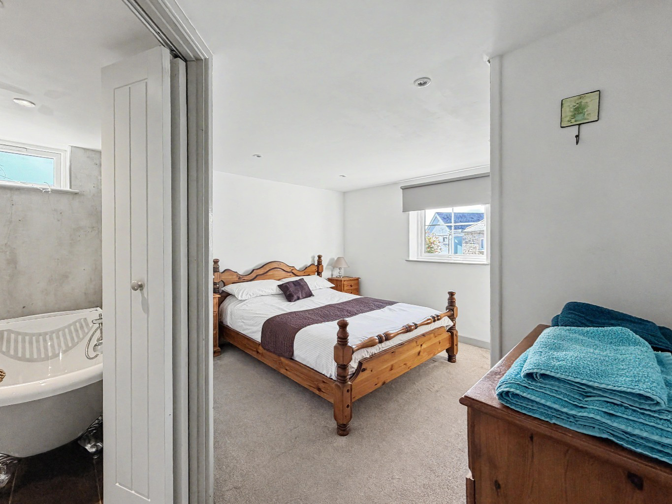 Coverack Bridges, Beautiful three bed barn conversion, photo 12