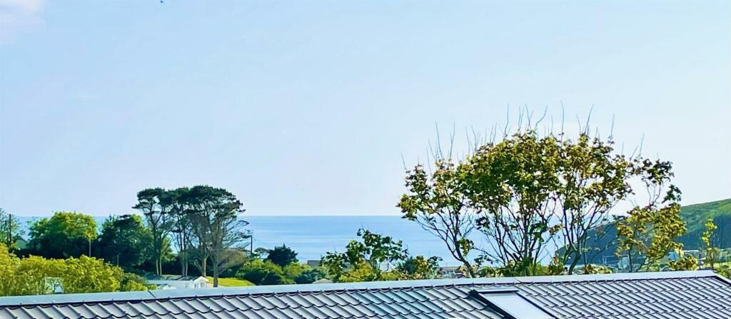 Perfect bolt hole or investment, Praa Sands, photo 3