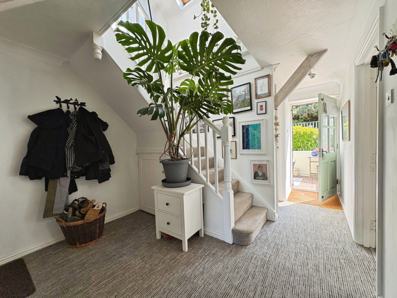 Swanpool, Spacious Maisonette close to the beach, photo 19