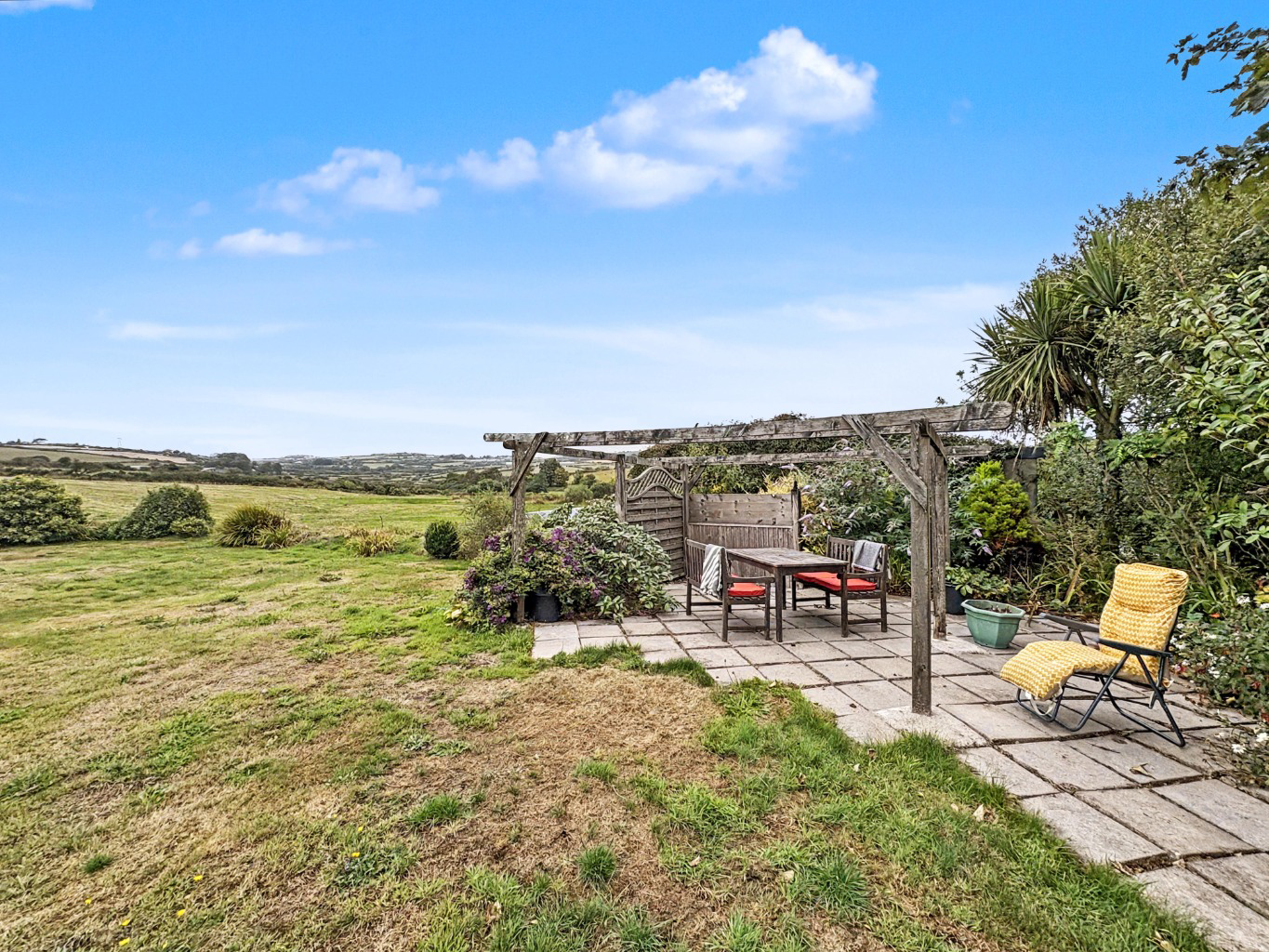 Black Rock, Beautiful barn conversion with approx 2 acres, photo 10