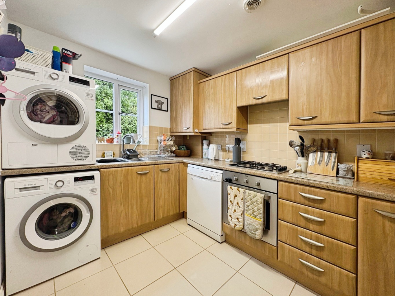 Helston, Ideal first home, photo 5