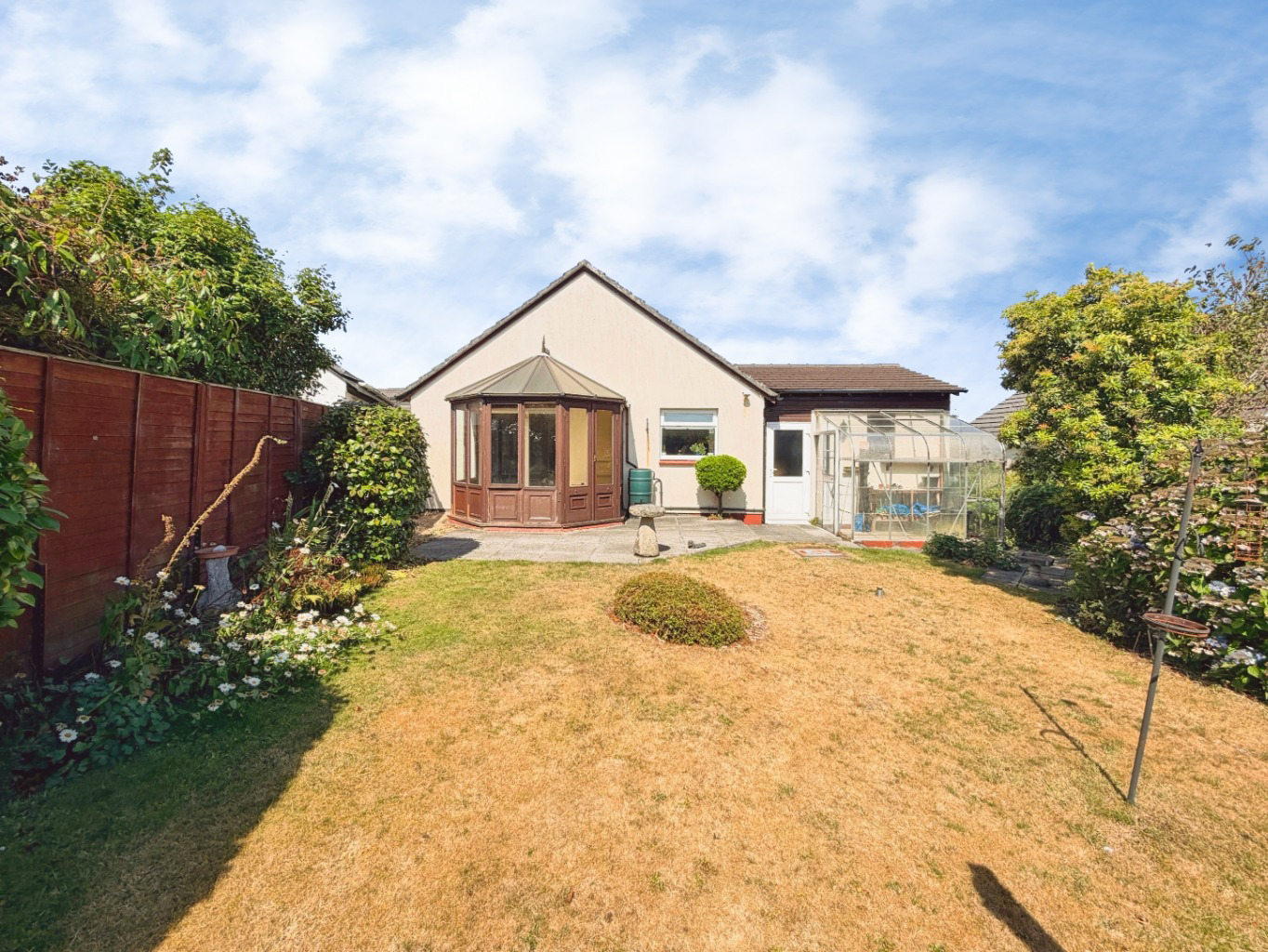 Stithians, Detached bungalow in popular village location, photo 3