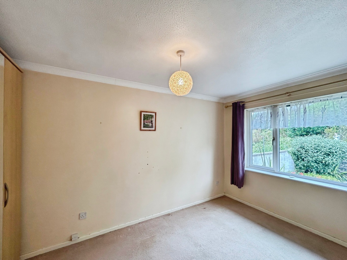 Hayle, Semi detached two bed bungalow with no chain, photo 11