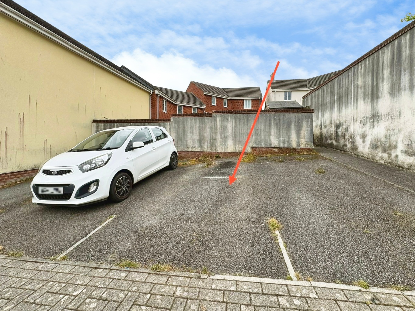 Helston, Ideal first home, photo 14