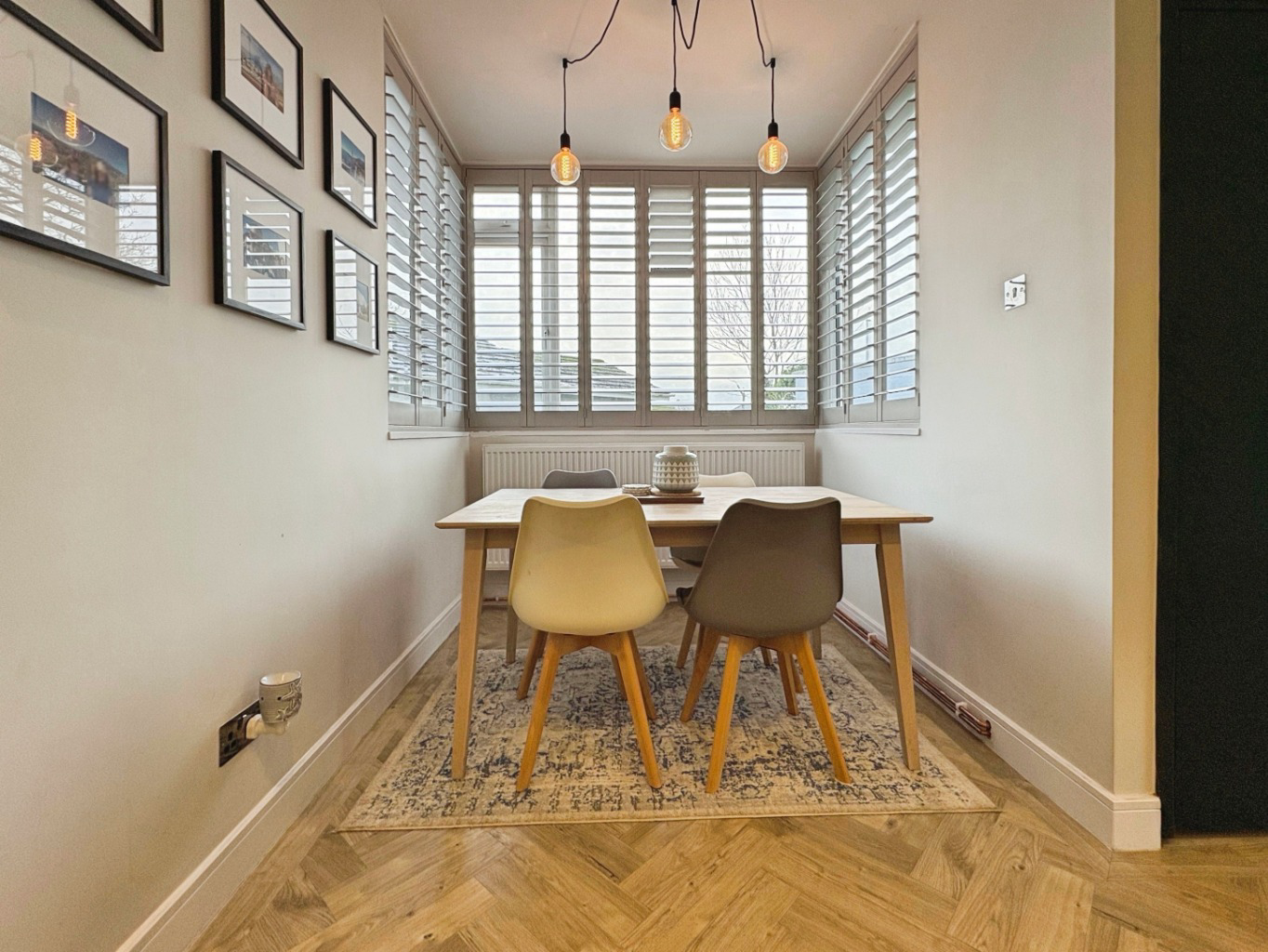Camborne, Well presented and spacious home, photo 6