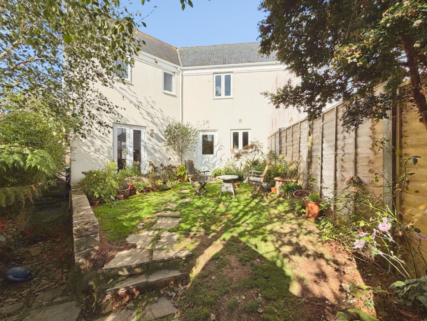 Helston, Deceptively spacious home, photo 19