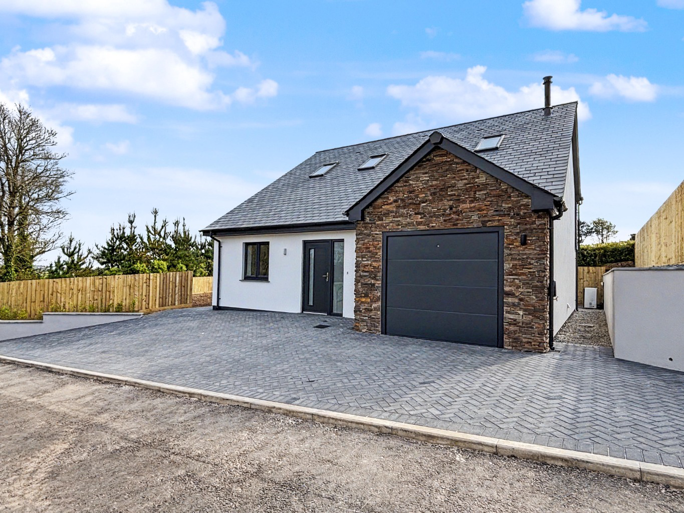 Whitecross, Exceptional new build home, photo 24
