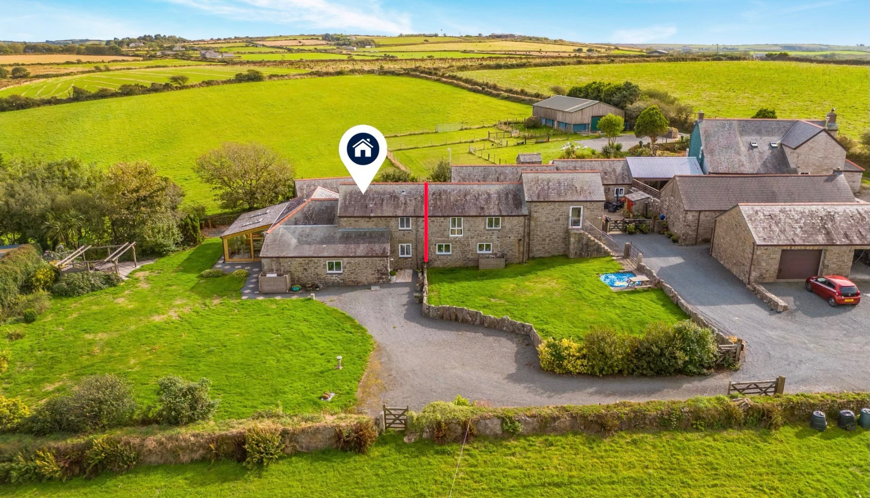 Black Rock, Beautiful barn conversion with approx 2 acres