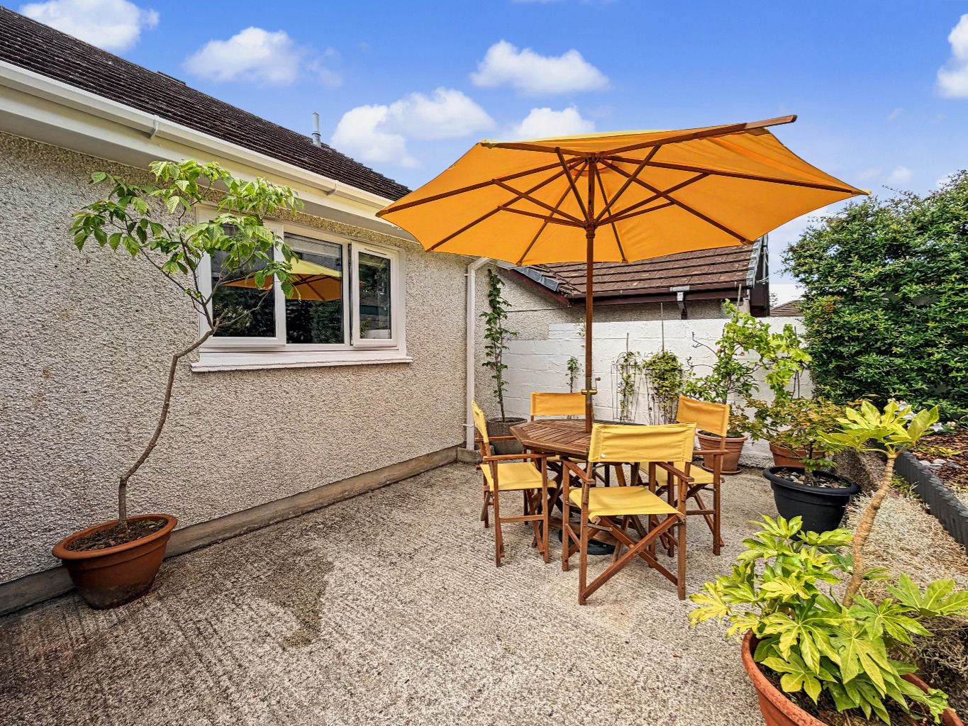 Hayle, Immaculatly presented with low maintenance garden, photo 18