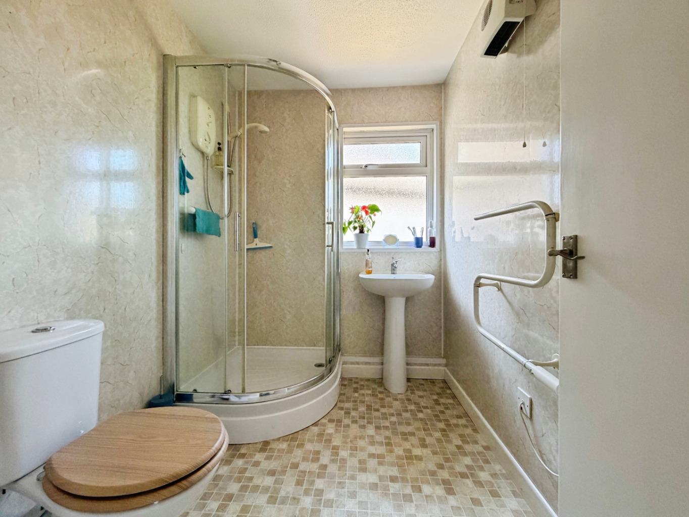 Stithians, Detached bungalow in popular village location, photo 15