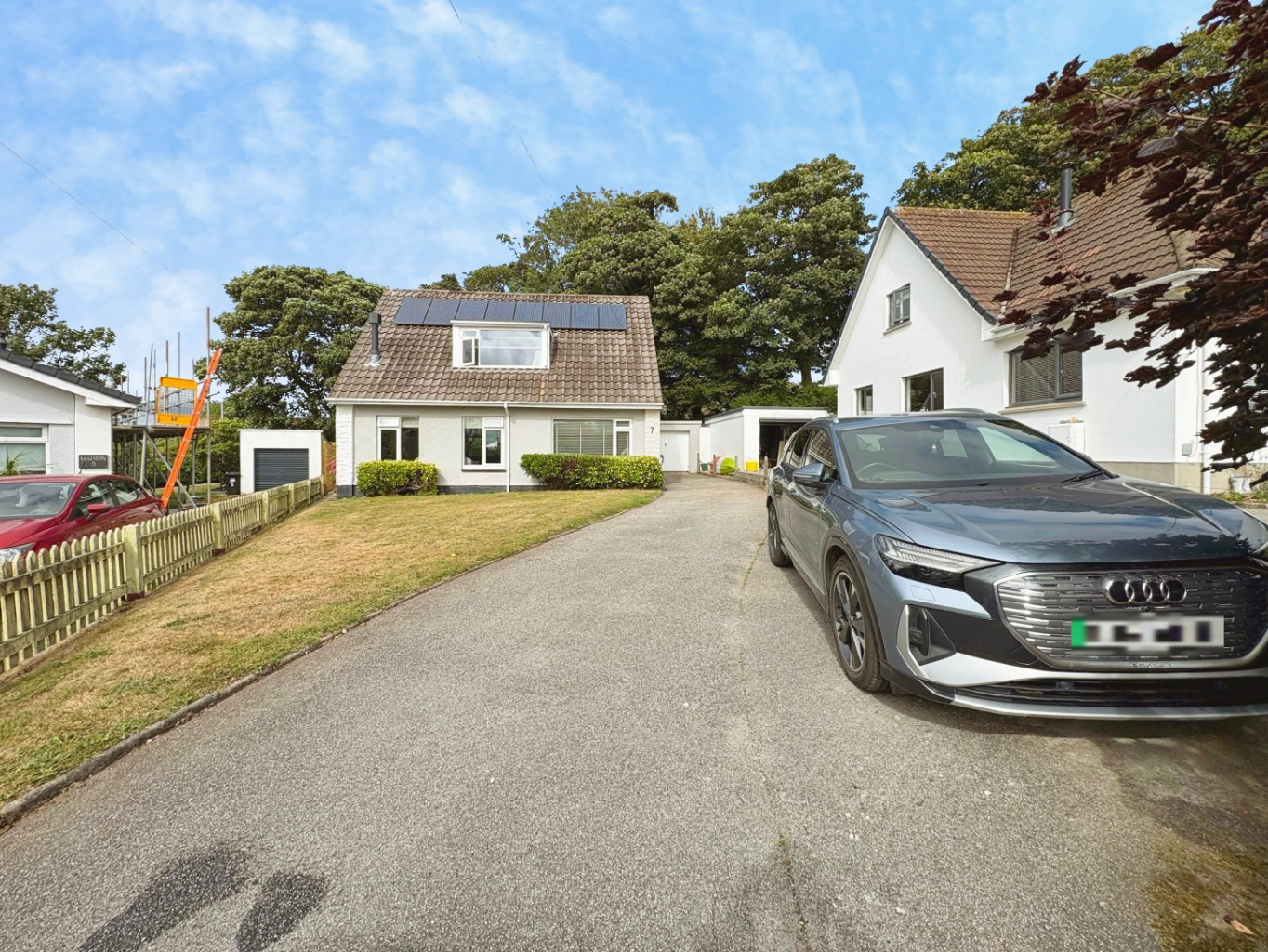 Camborne, Well presented and spacious home, photo 24