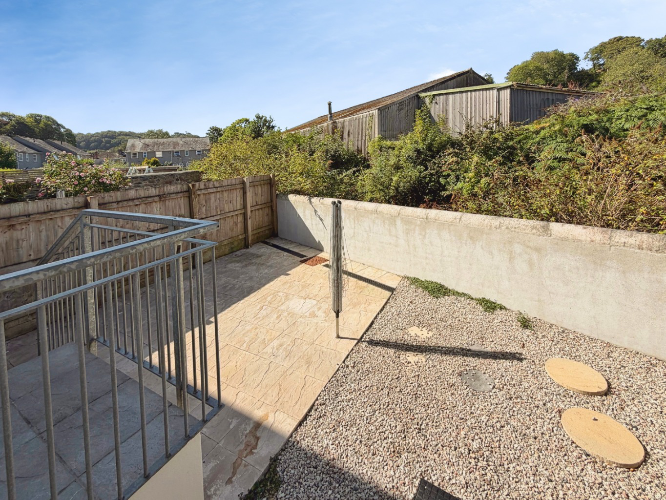 Helston, Three bed home with no onward chain, photo 2
