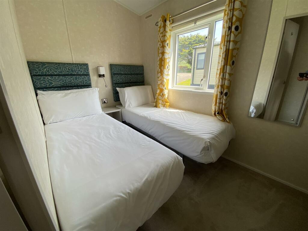 Perfect bolt hole or investment, Praa Sands, photo 27