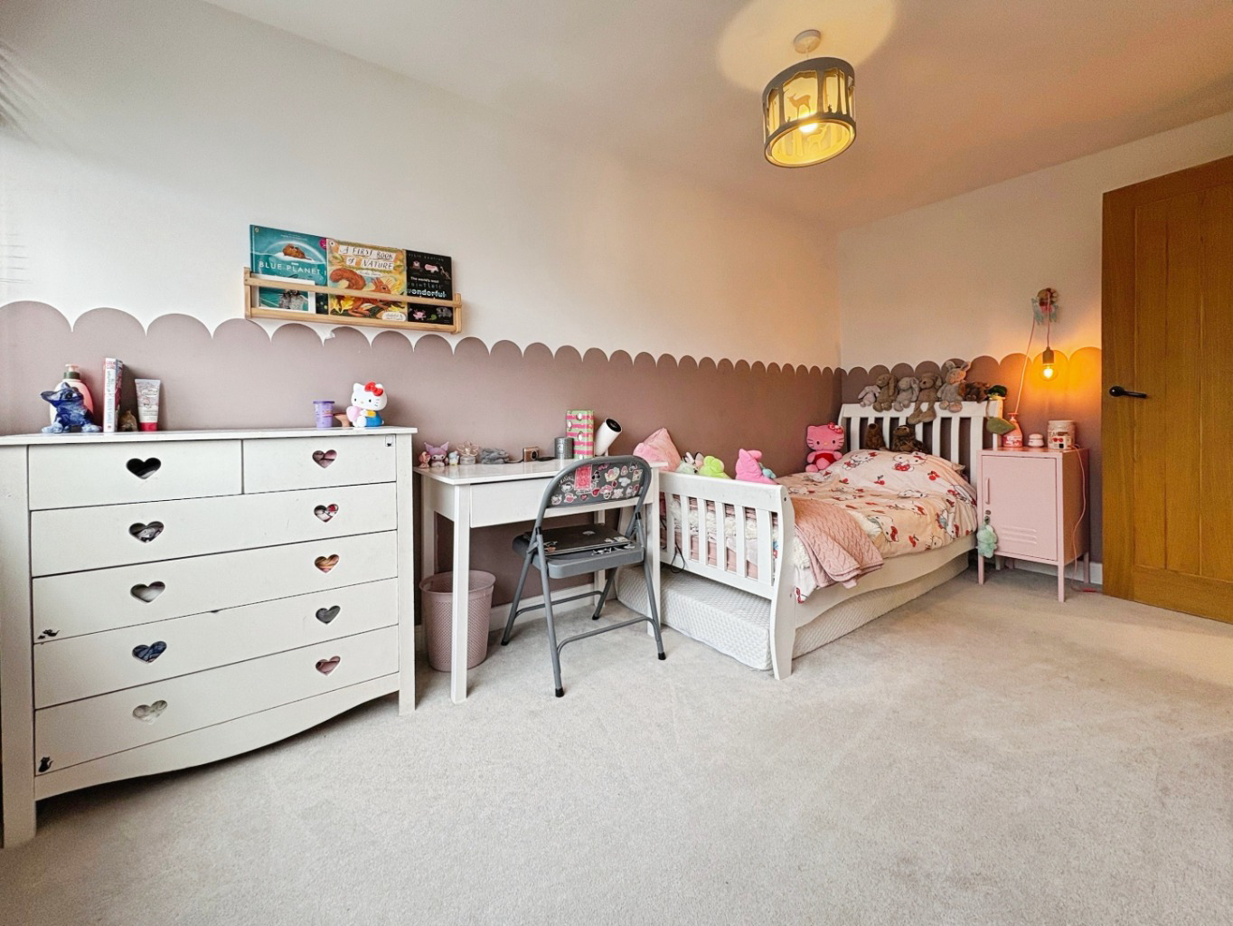 Camborne, Well presented and spacious home, photo 16