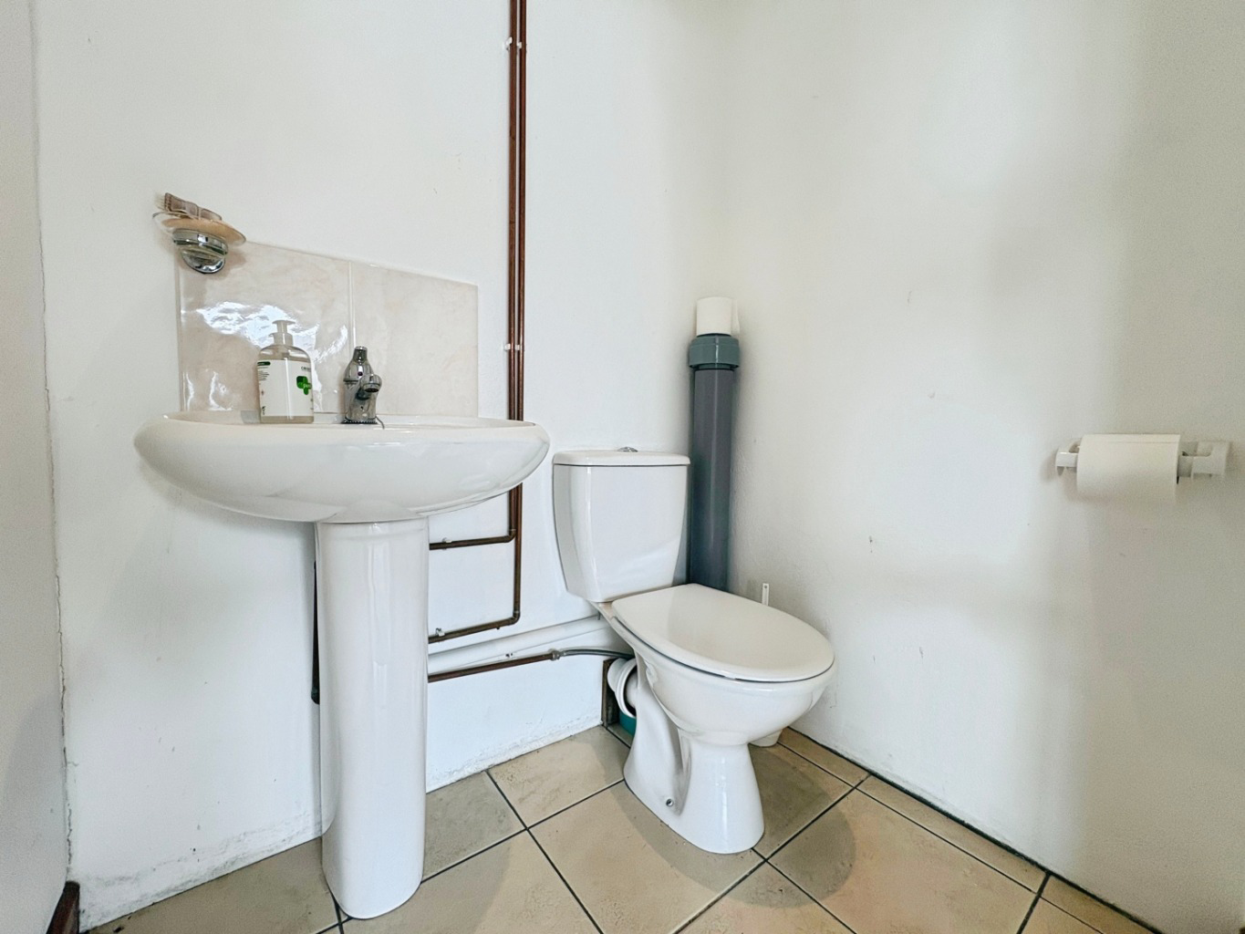 Townshend, Spacious bungalow on generous plot, photo 19