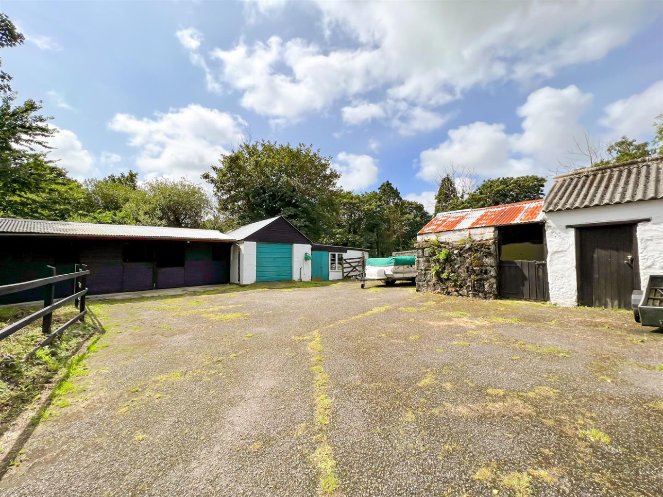 Carharrack, Cottage with land and outbuildings, photo 11