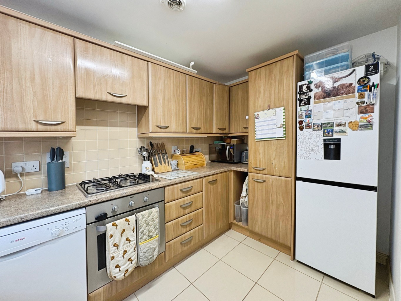 Helston, Ideal first home, photo 3