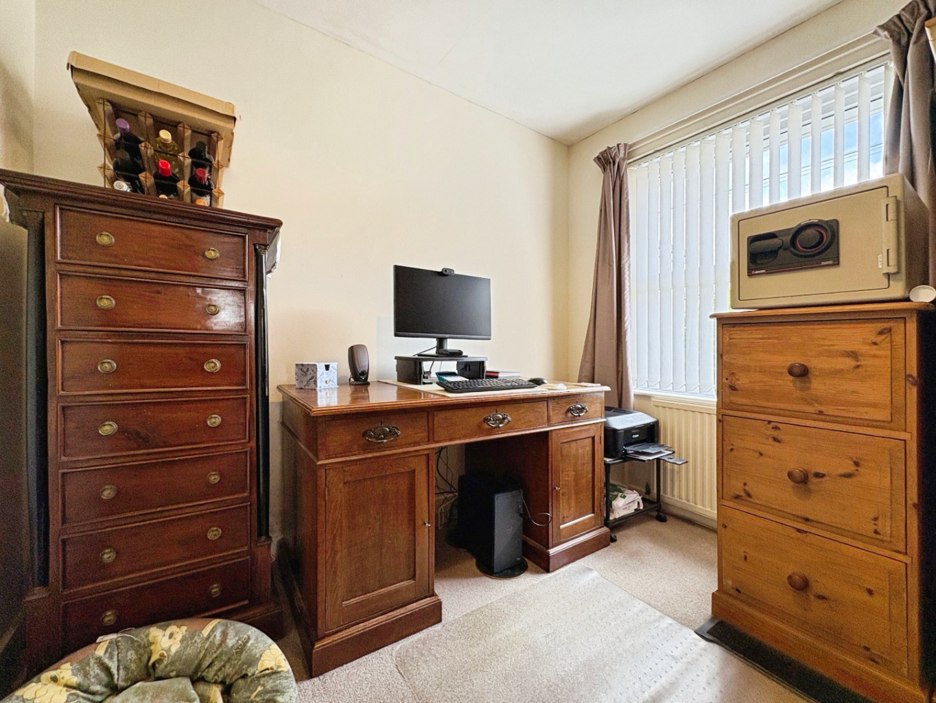 Ashton, Spacious home with generous garden, photo 14