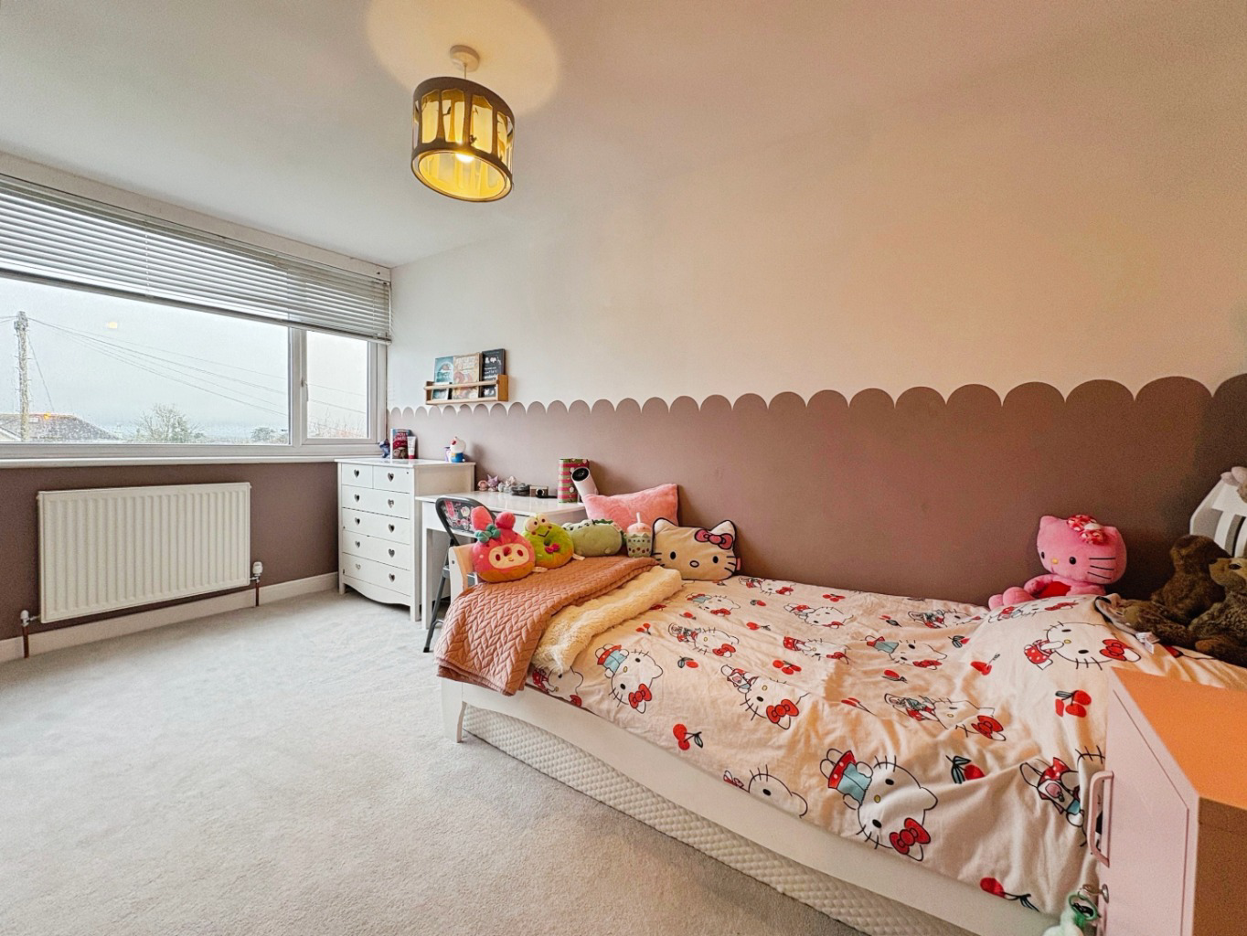 Camborne, Well presented and spacious home, photo 17
