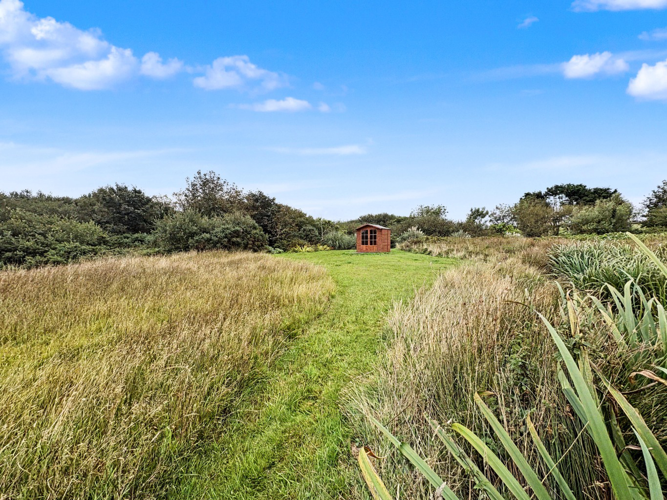 Black Rock, Beautiful barn conversion with approx 2 acres, photo 5