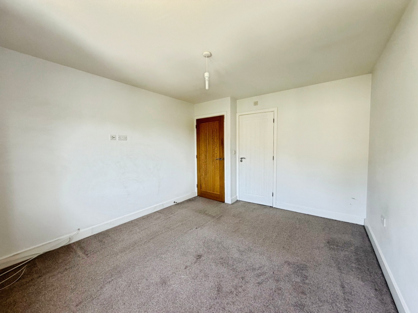Helston, Three bed home with no onward chain, photo 15