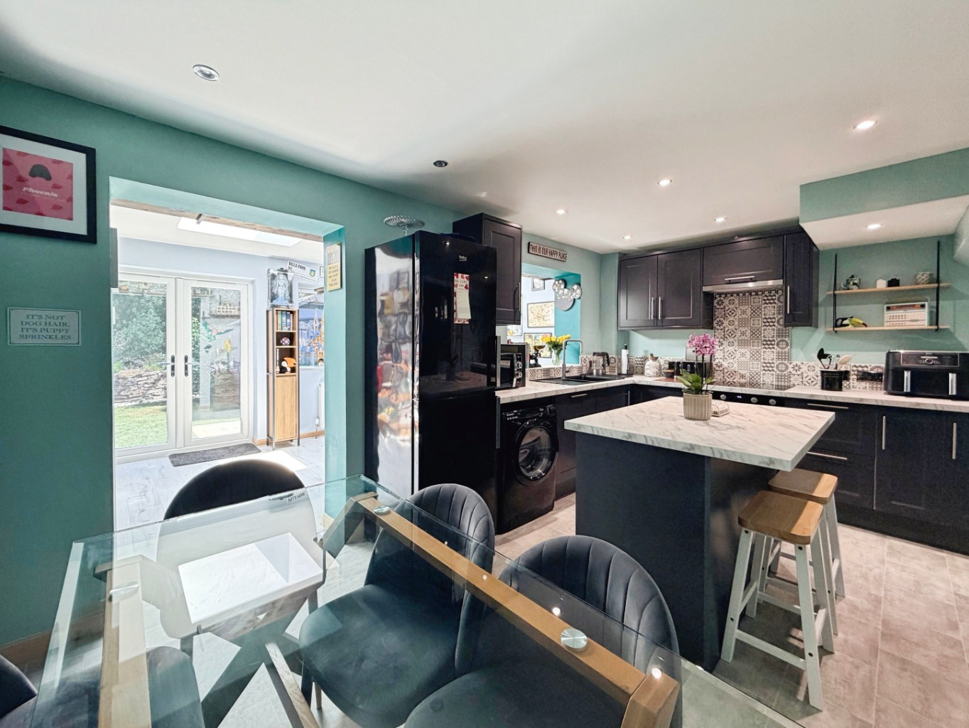 Helston, Spacious and flexible home, photo 2