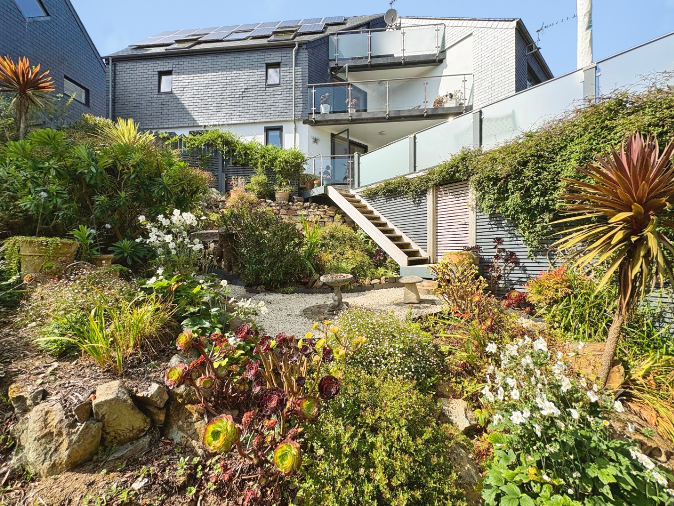 St. Ives, Exceptional three storey contemporary residence, photo 12