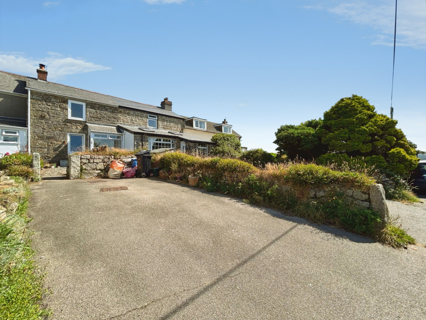 Gulval, Three bed home with coastal views, photo 21