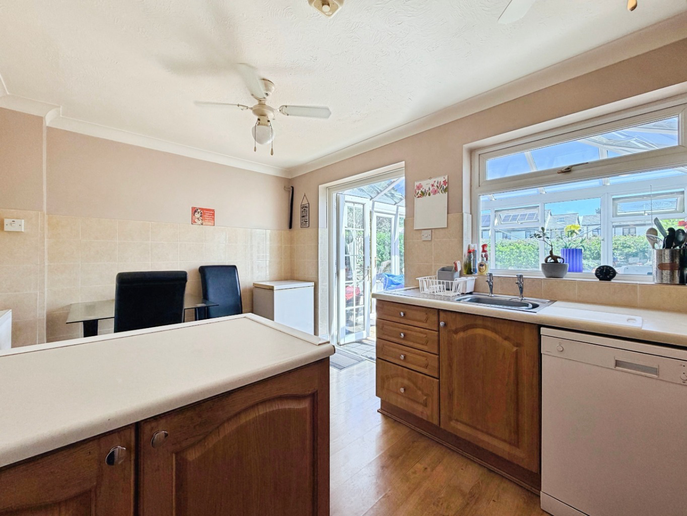 Helston, Two bed home close to local amenities, photo 7