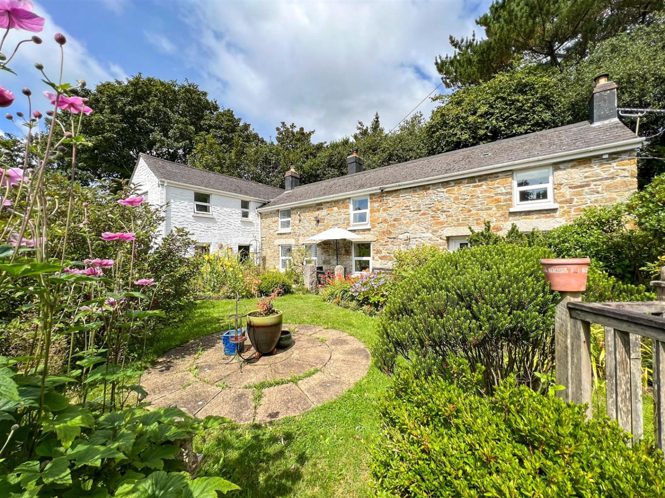 Carharrack, Cottage with land and outbuildings, photo 10