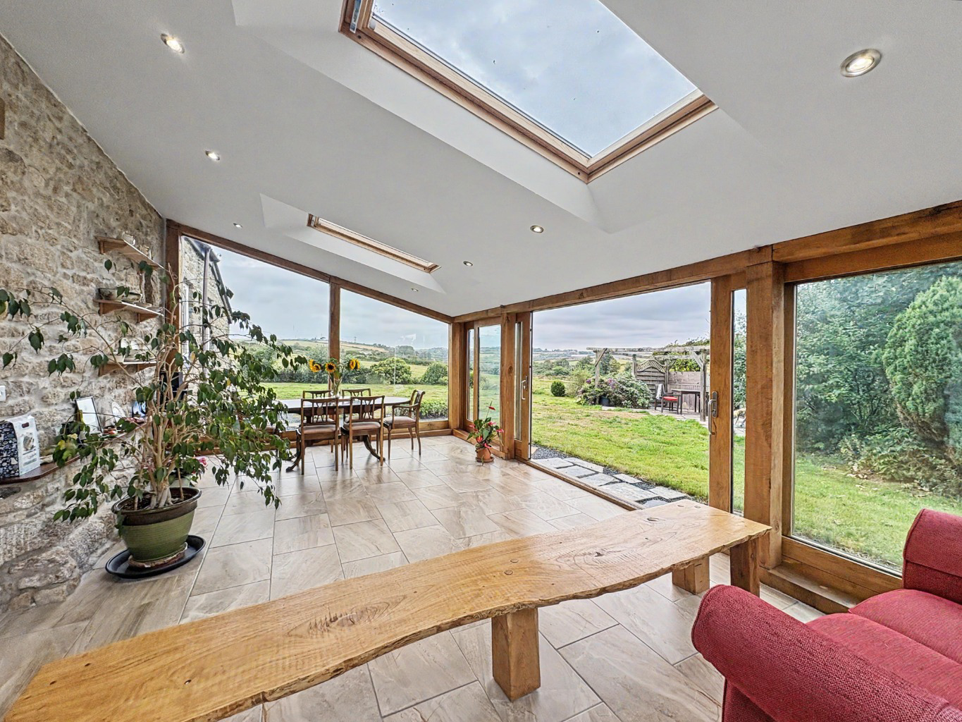 Black Rock, Beautiful barn conversion with approx 2 acres, photo 12