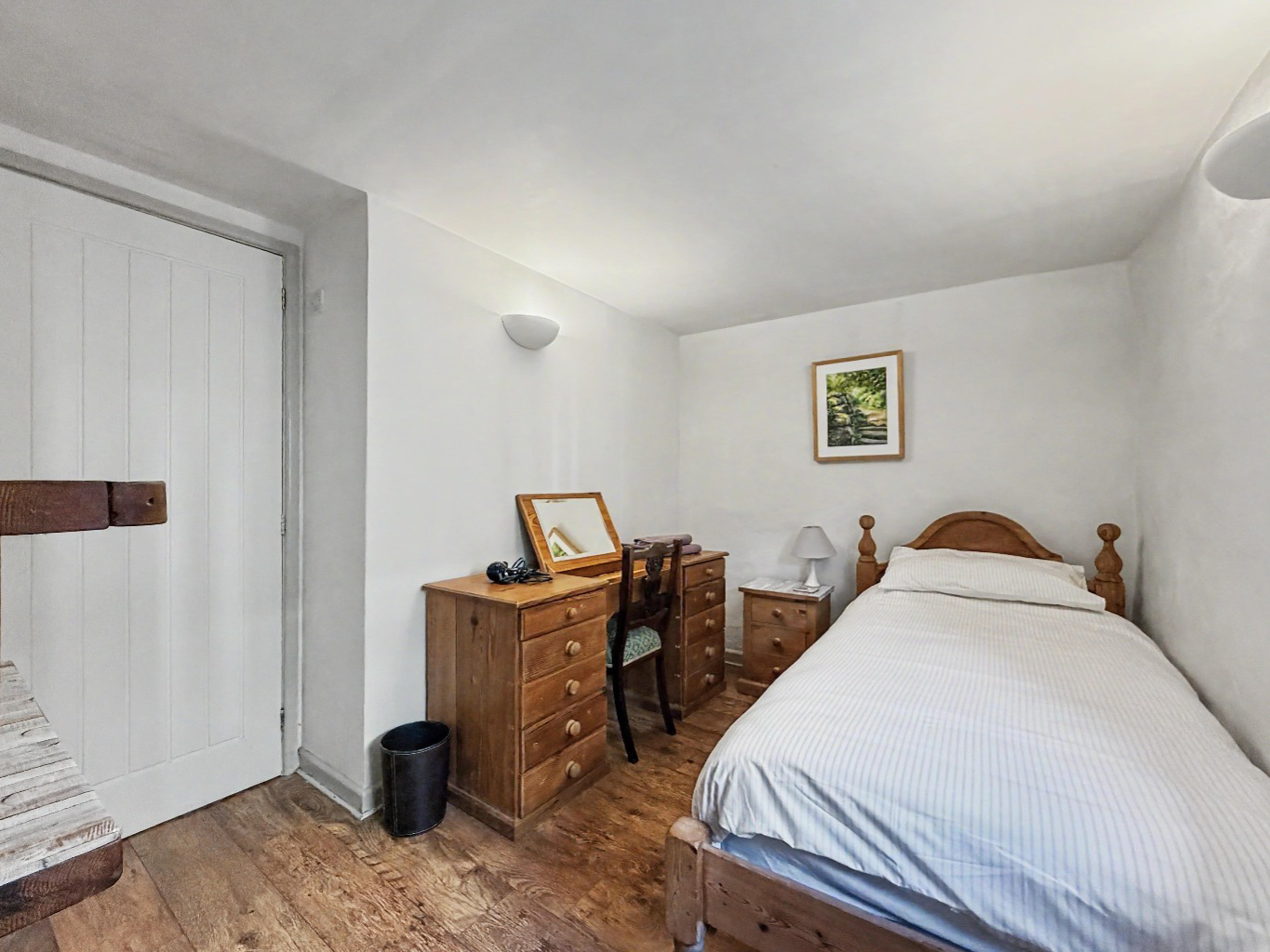 Coverack Bridges, Beautiful three bed barn conversion, photo 18