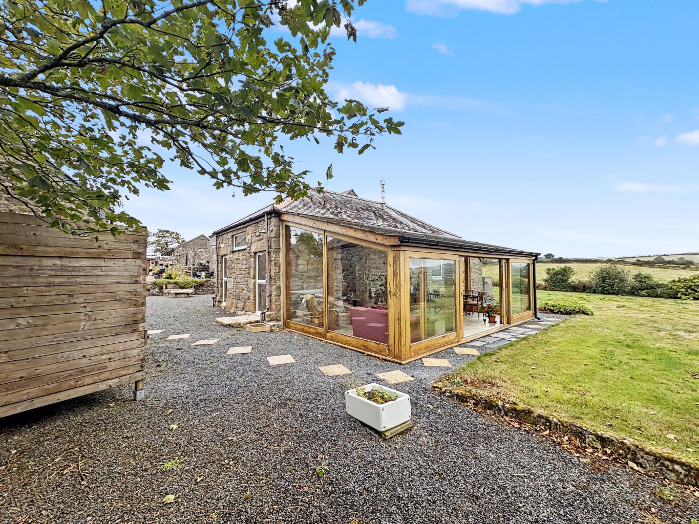 Black Rock, Beautiful barn conversion with approx 2 acres, photo 11