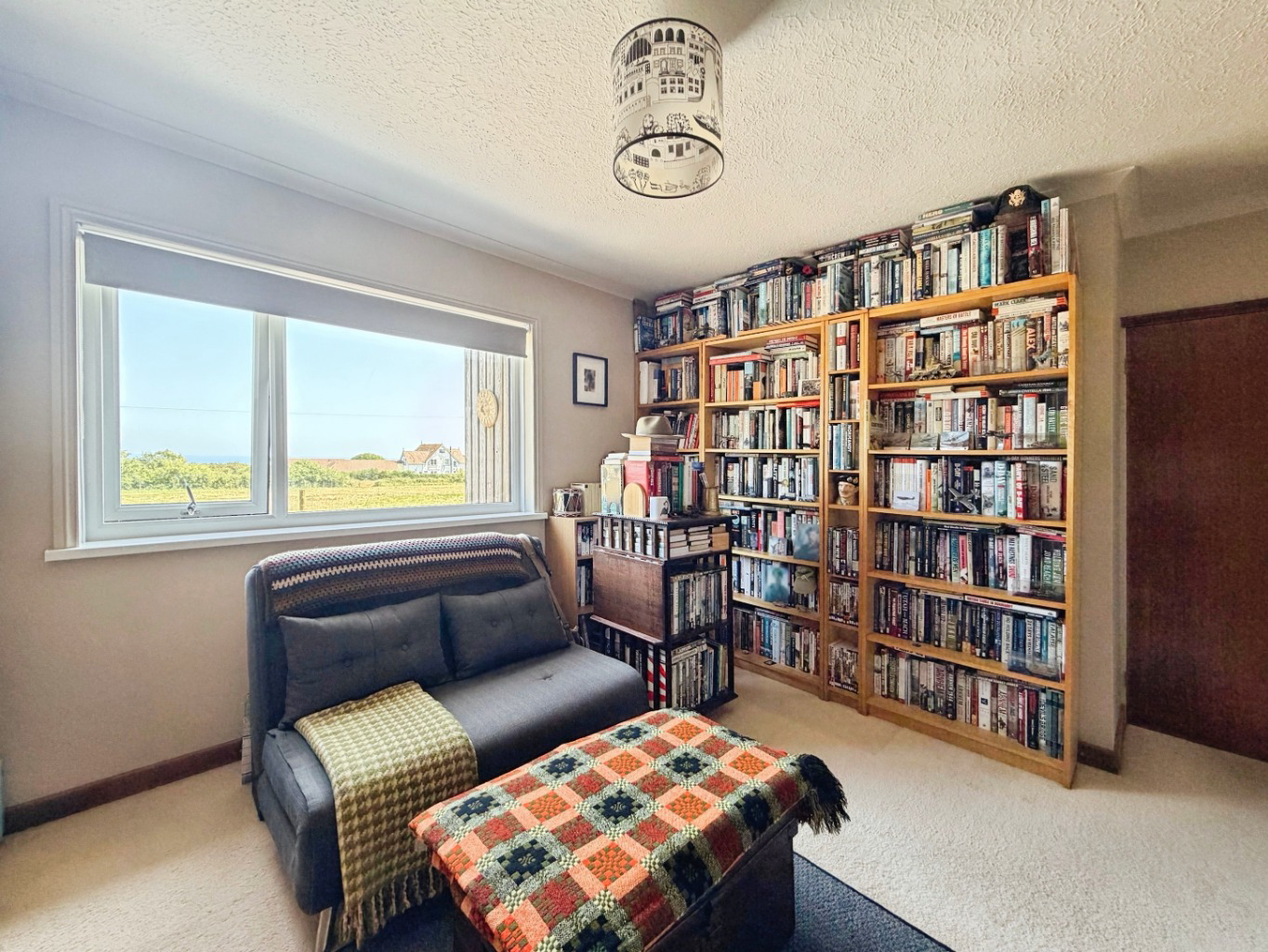 The Lizard, Detached bungalow in village location, photo 13